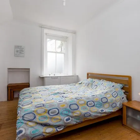 Briarwood Place * Tluszcz